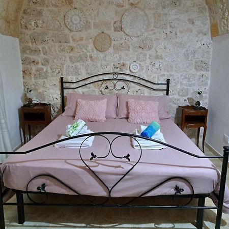 Villa Trullo Nonna Netta Con Piscina Idromassaggio E Area Giochi à Ceglie Messapica Extérieur photo