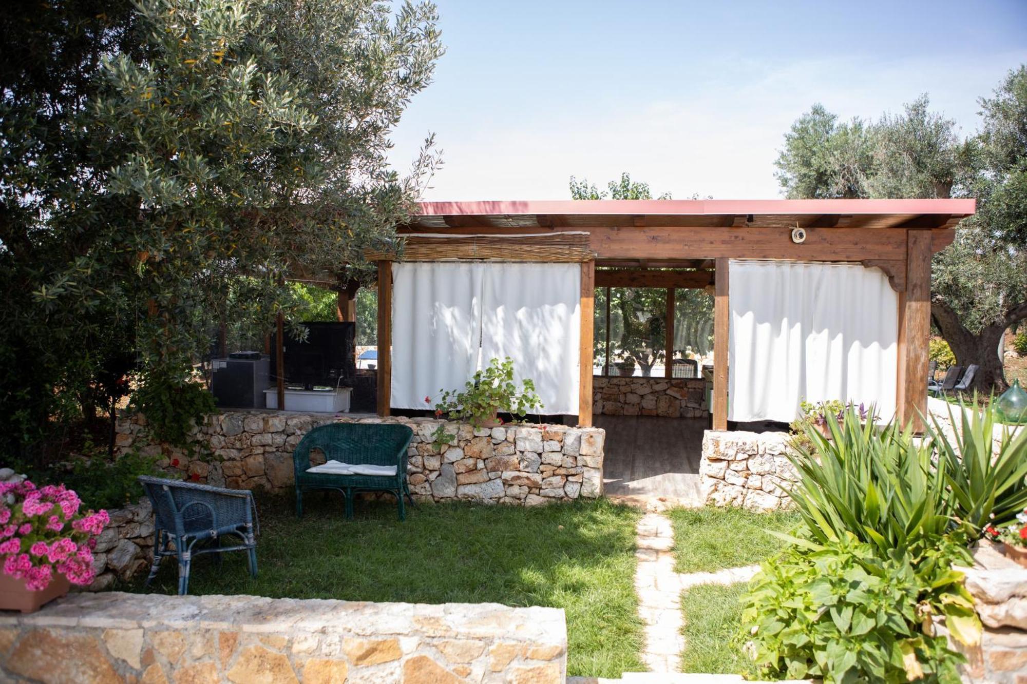 Villa Trullo Nonna Netta Con Piscina Idromassaggio E Area Giochi à Ceglie Messapica Extérieur photo