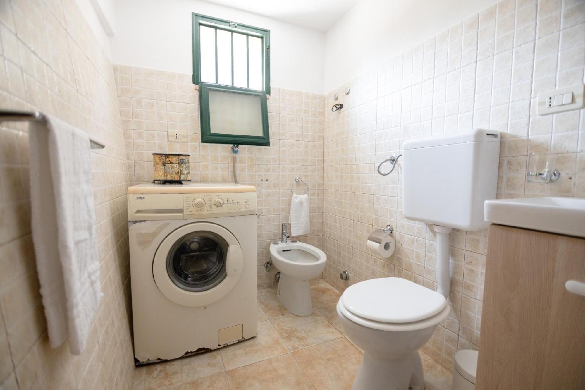 Villa Trullo Nonna Netta Con Piscina Idromassaggio E Area Giochi à Ceglie Messapica Extérieur photo