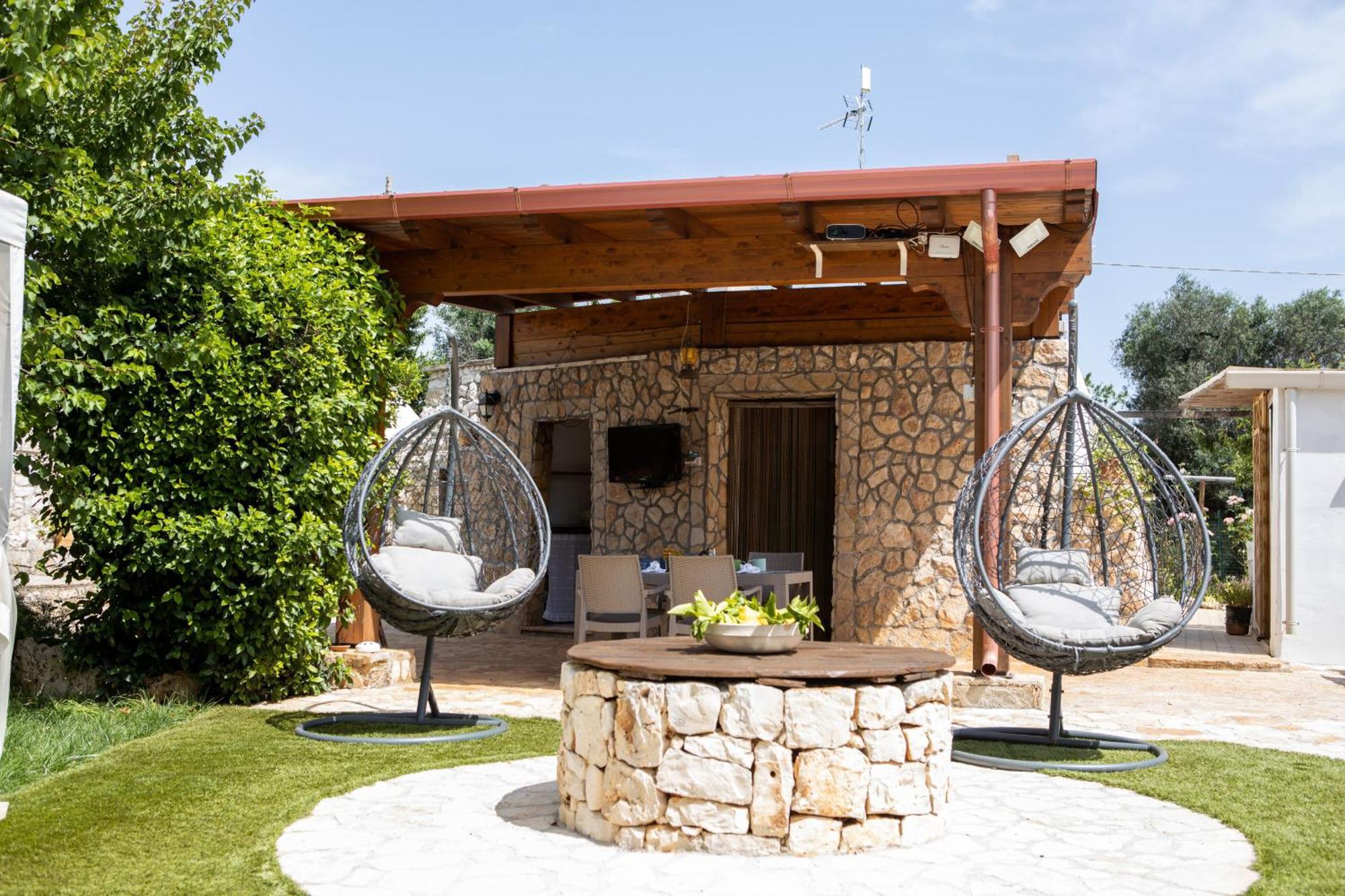 Villa Trullo Nonna Netta Con Piscina Idromassaggio E Area Giochi à Ceglie Messapica Extérieur photo