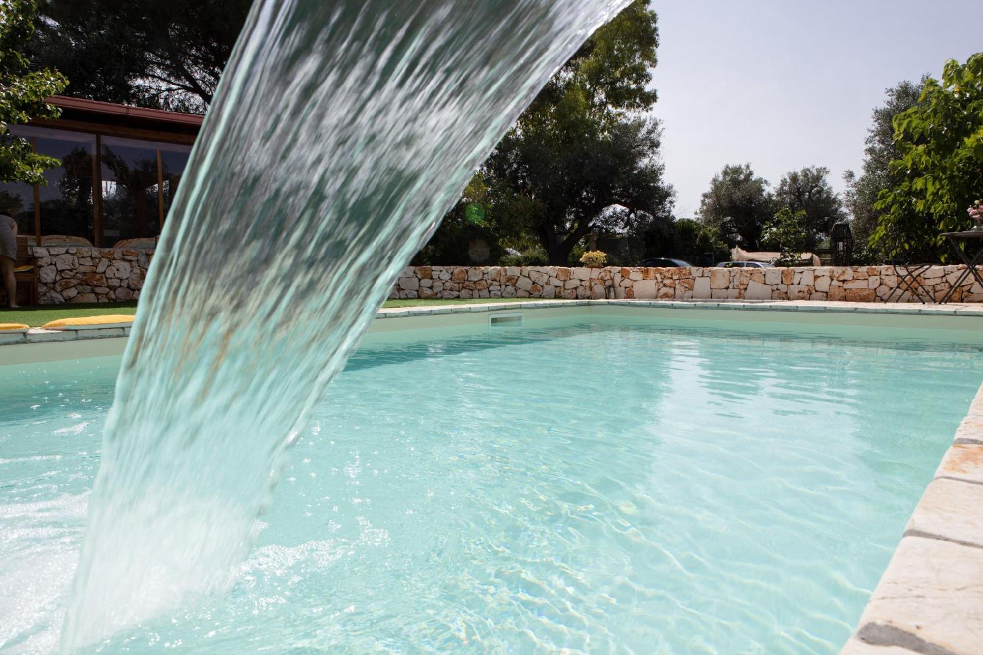 Villa Trullo Nonna Netta Con Piscina Idromassaggio E Area Giochi à Ceglie Messapica Extérieur photo